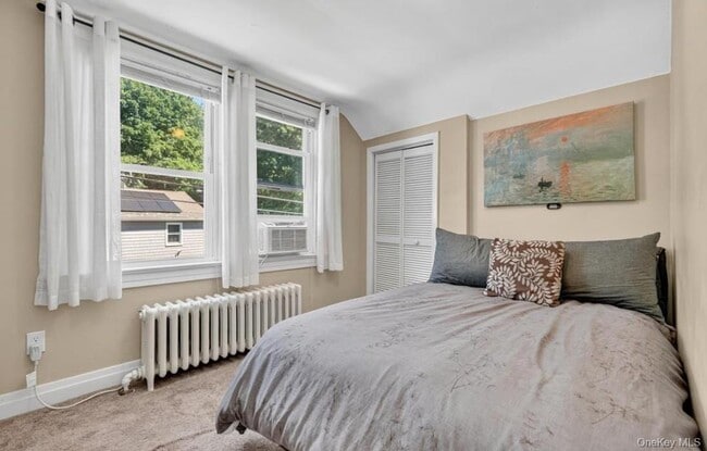 Building Photo - 34 Ridge Rd