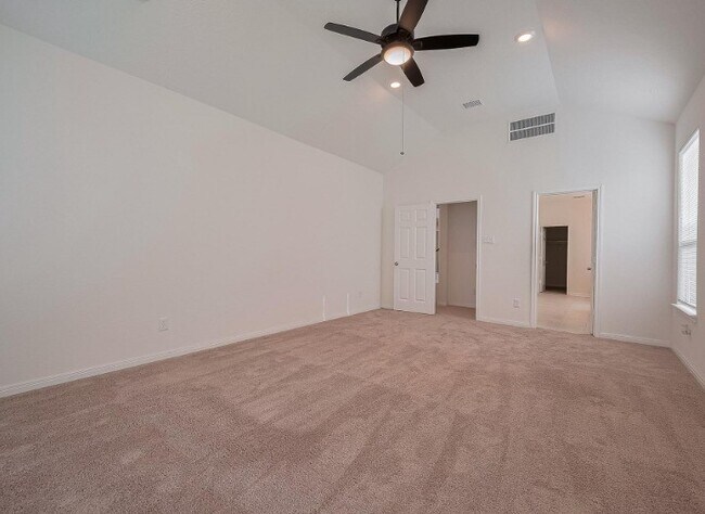 Building Photo - 5815 Texas Sage Dr