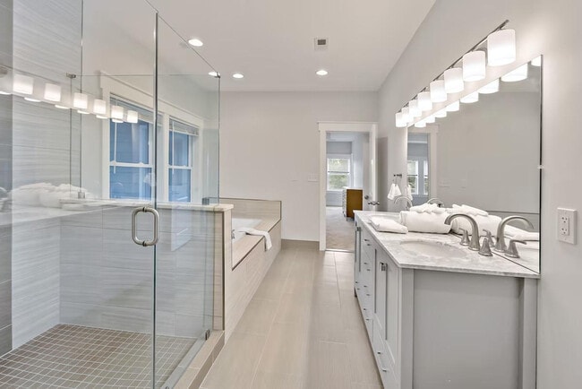 Building Photo - 2901 Random Rd