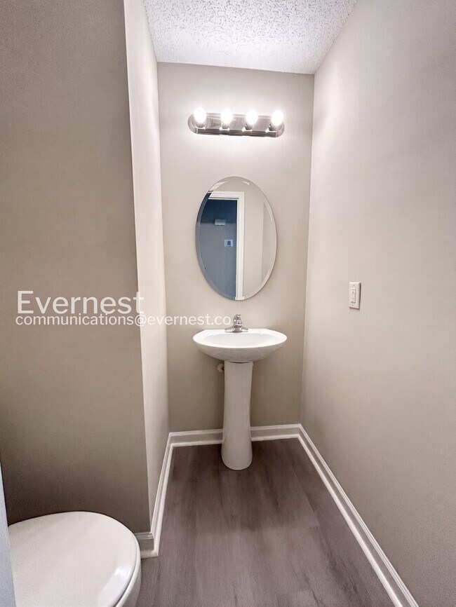 Building Photo - 3612 Mizell Rd