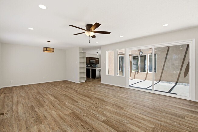 Building Photo - Exceptional Property in the NE Heights