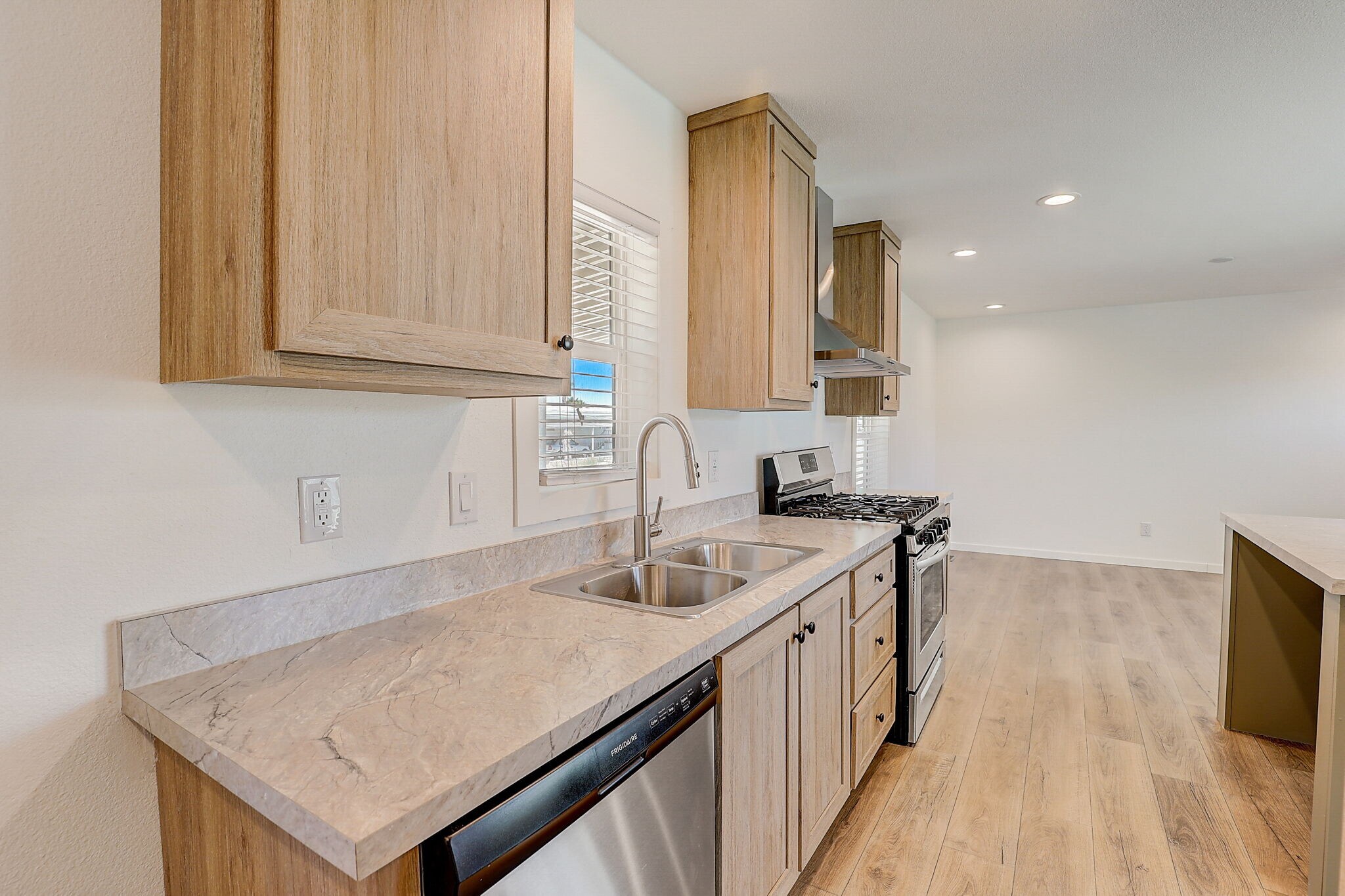 Building Photo - 2627 S Lamb Blvd