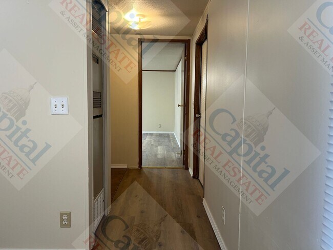 Building Photo - Quiet Country Manufactured Home