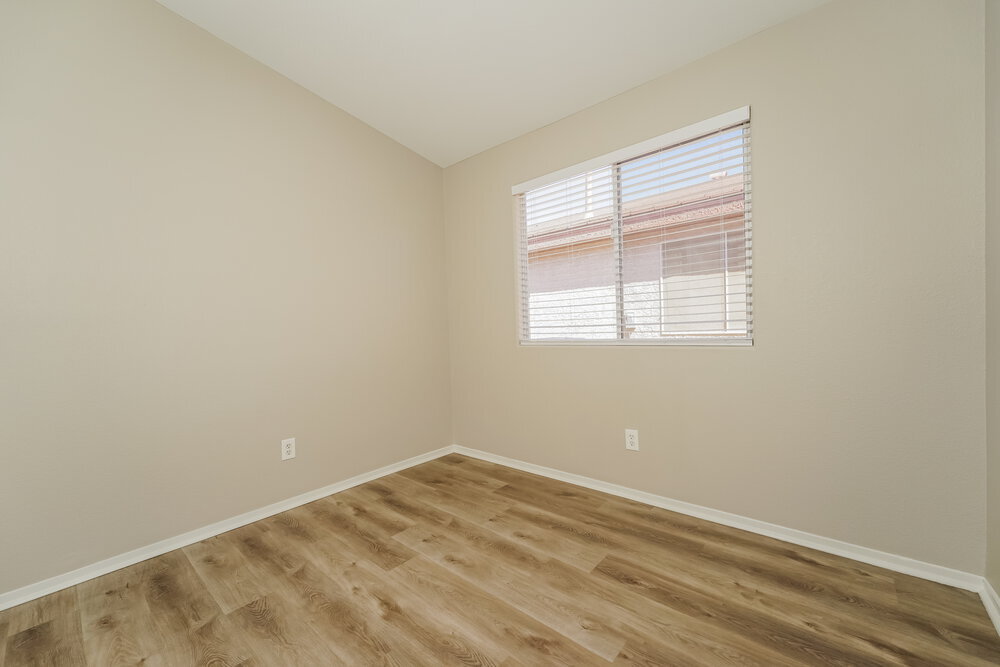 Building Photo - 4833 River Splash Ave