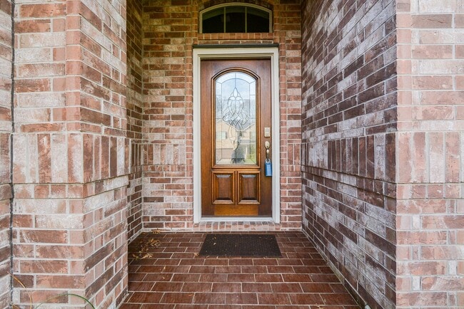 Building Photo - 7215 Casita Dr