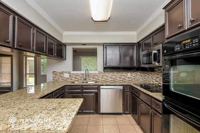 Building Photo - 4713 Ringold Dr