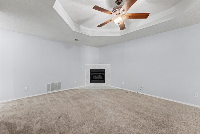 Building Photo - 1314 Tradition Ave