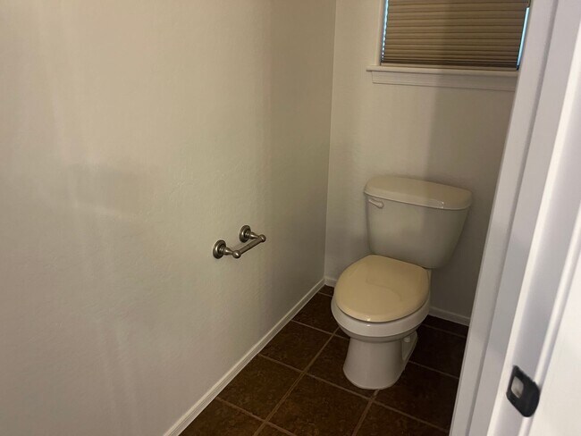 Building Photo - 14361 W Maui Ln