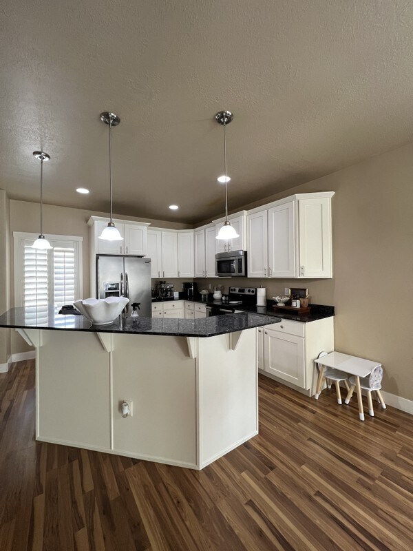 Building Photo - 3744 Prairiewood Drive