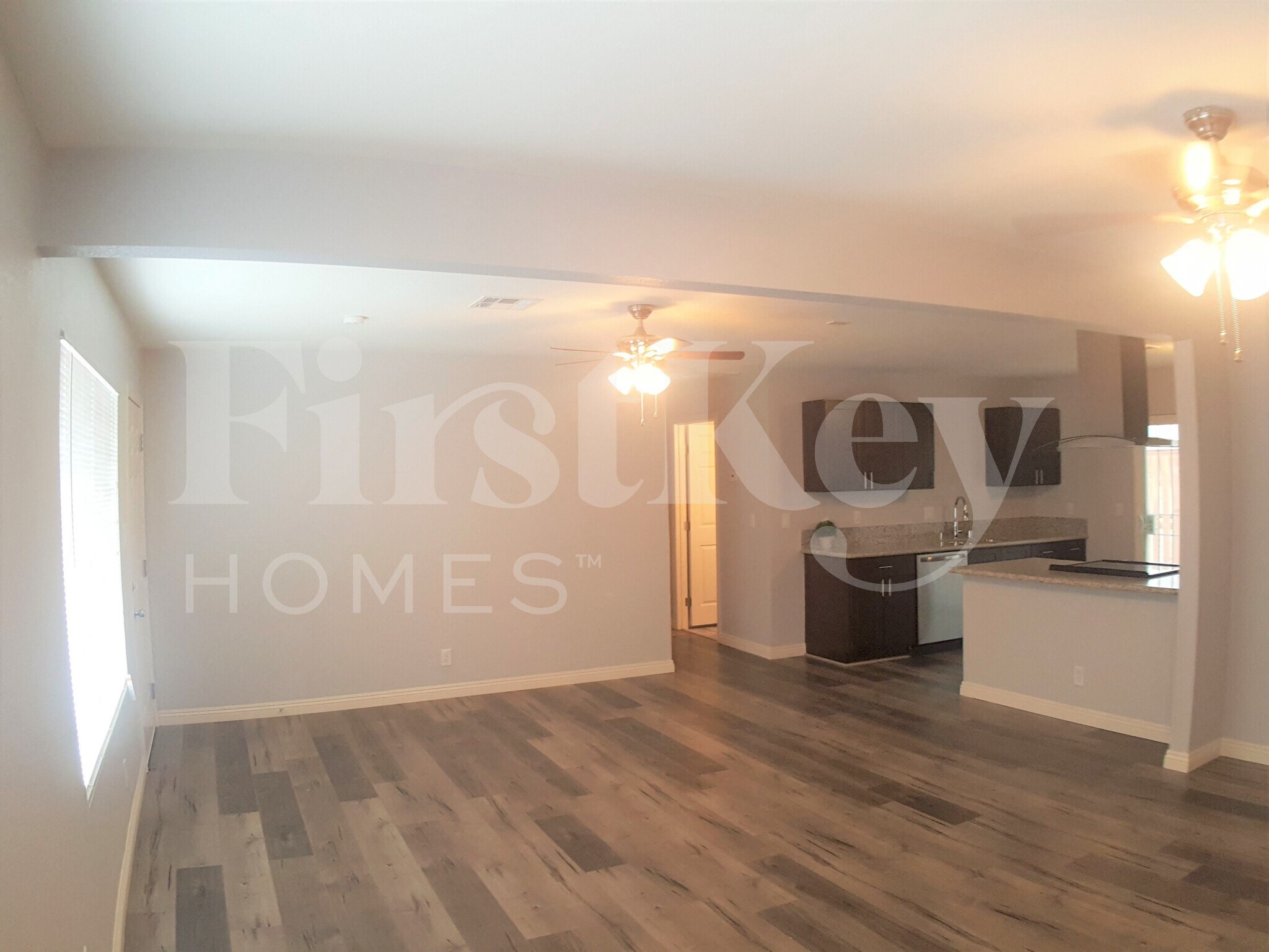 Building Photo - 2012 Bennett St