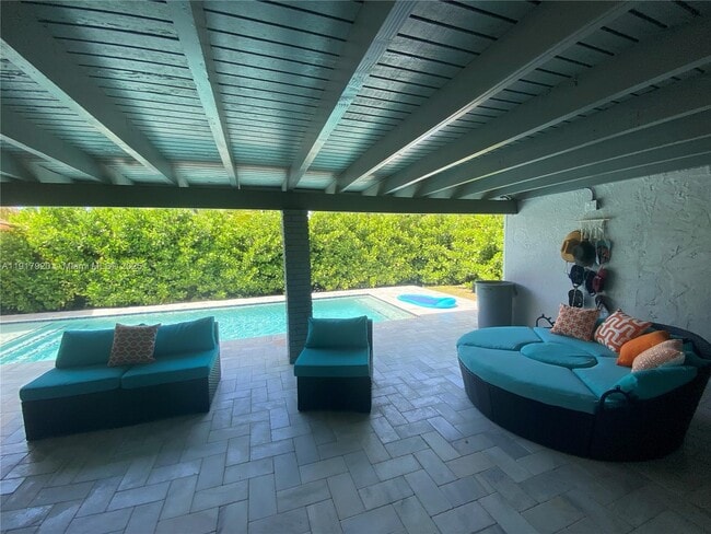 Building Photo - 7010 SW 144th Pl