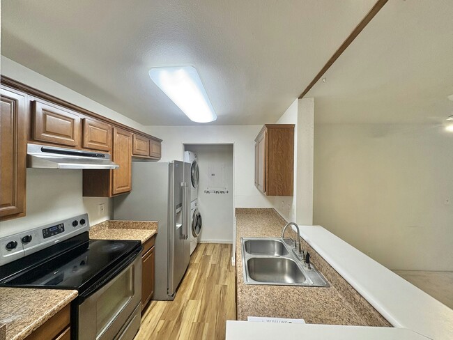 Building Photo - 95-536 Wikao Street, Unit D101