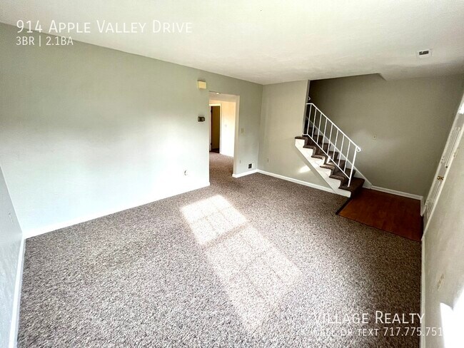 Building Photo - 914 Apple Valley Dr