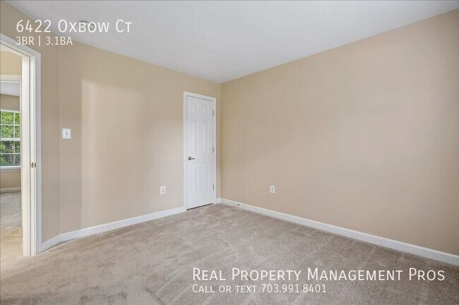 Building Photo - 6422 Oxbow Ct