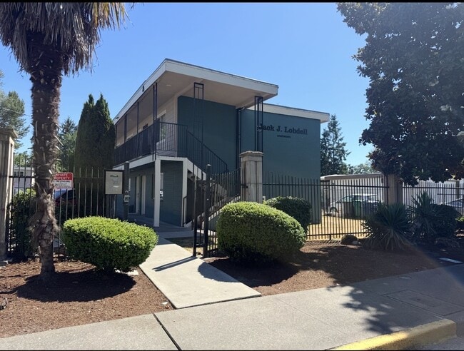 Building Photo - Lobdell Apartments