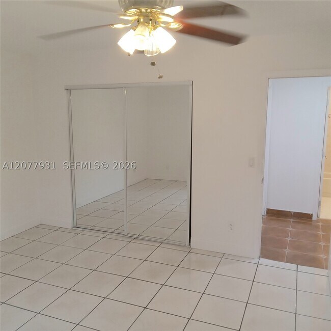 Building Photo - 2441 SW 85th Ave