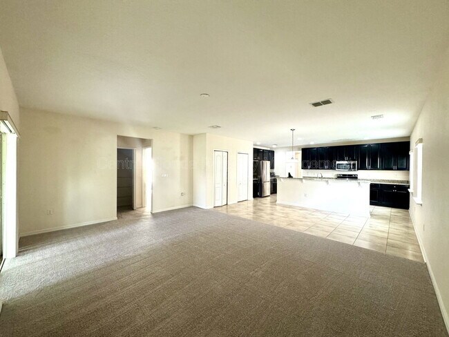 Building Photo - 2851 Moonstone Bend