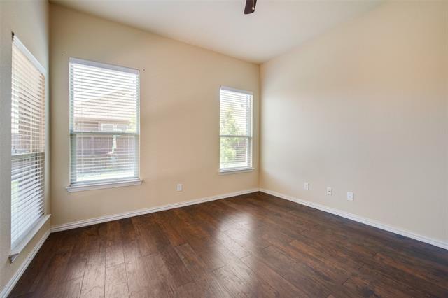 Building Photo - 8856 Devonshire Dr