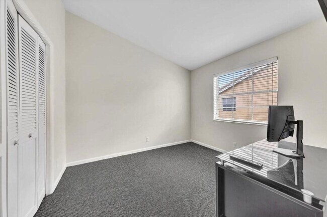 Building Photo - 20231 NW 10th St