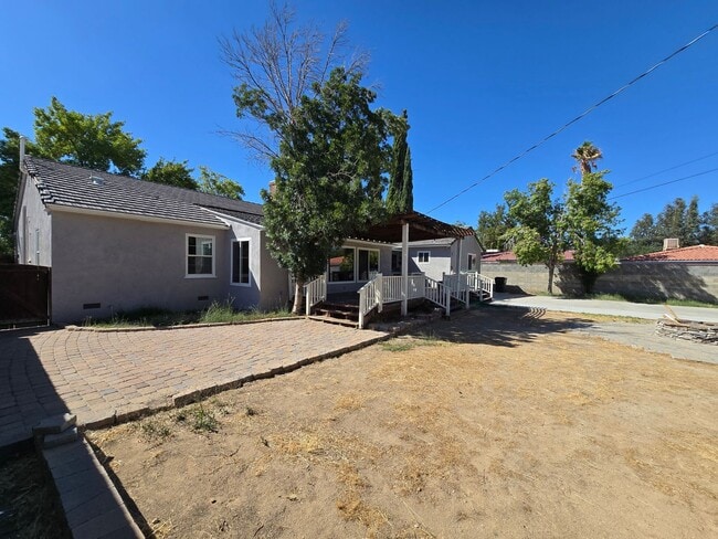 Building Photo - 44832 12th St W