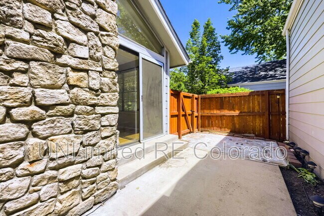 Building Photo - 11846 E Cornell Cir