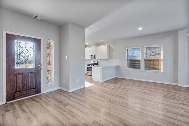 Building Photo - 10610 Scrub Oak Dr