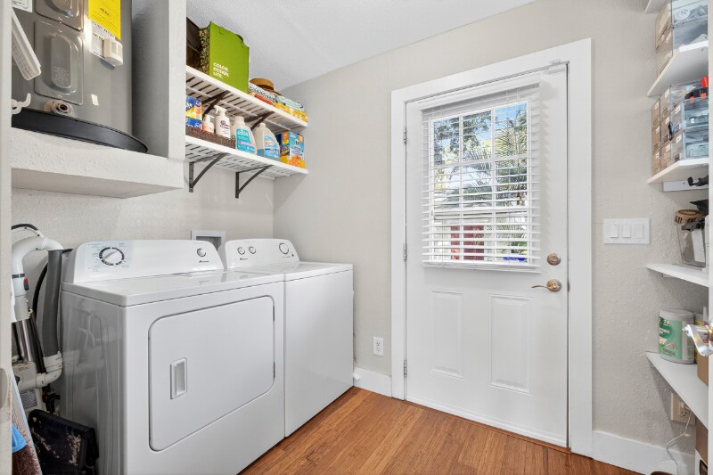 Building Photo - 1017 12th Ave N