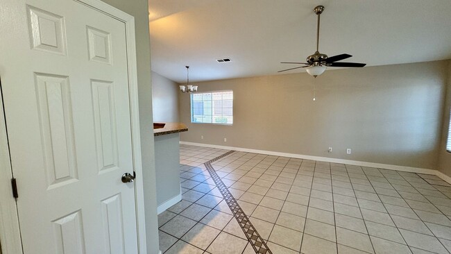 Building Photo - Beautifully Updated 3 Bedroom, 2 Bathroom Single-Level Home in Chandler (85225)!