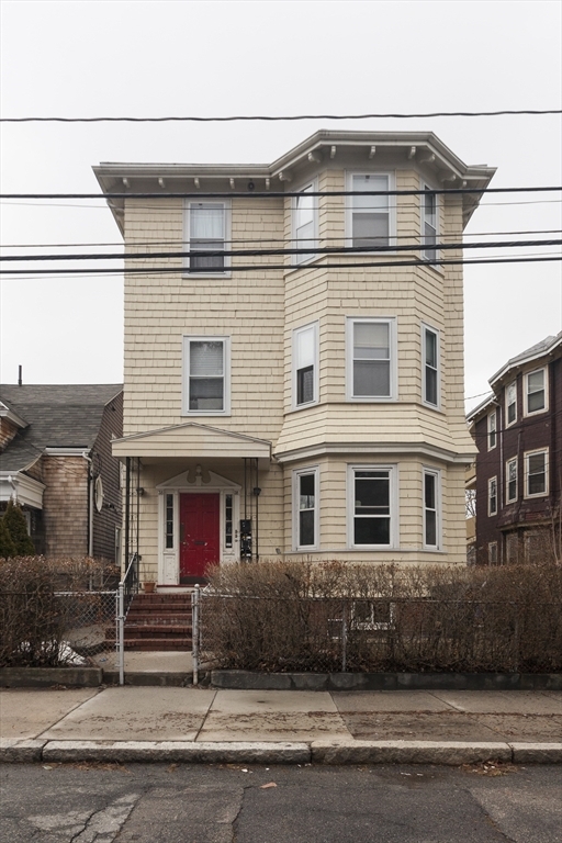 Building Photo - 38 Cherry St
