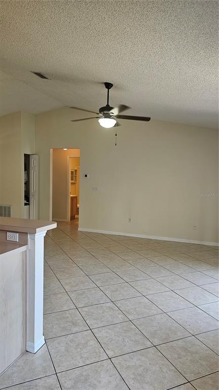 Building Photo - 31 Pillar Ln