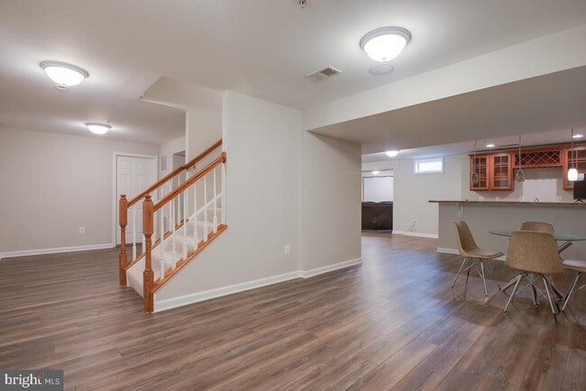 Building Photo - 3676 Clairton St