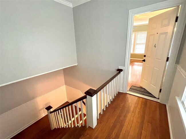 Building Photo - 4630 Clay St