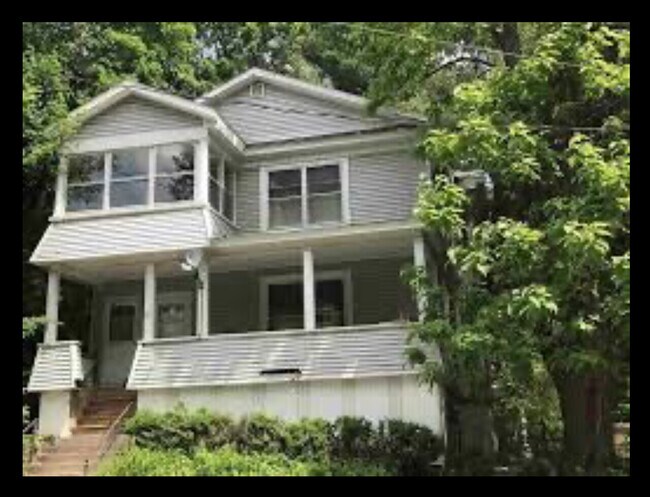 20 Meadow St - 20 Meadow St Amsterdam NY 12010 | Apartment Finder