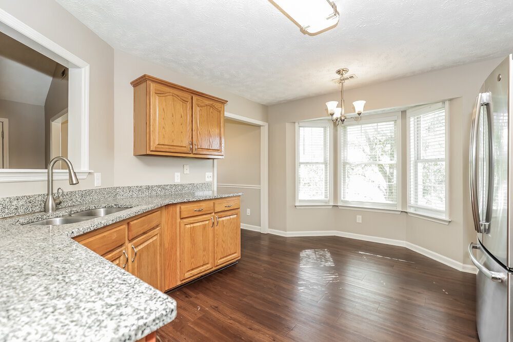Building Photo - 825 Chaney Woods Dr