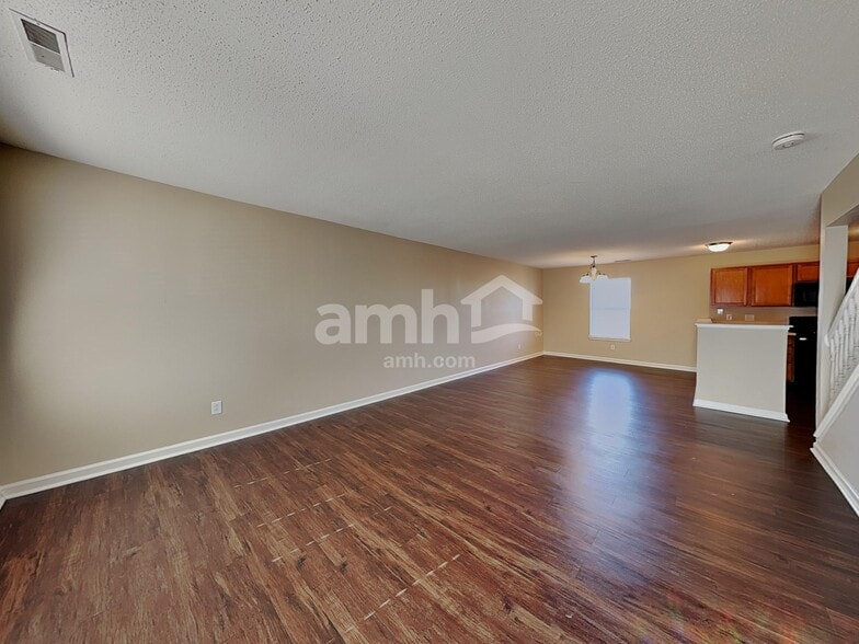 Building Photo - 656 Rocky Meadow Dr