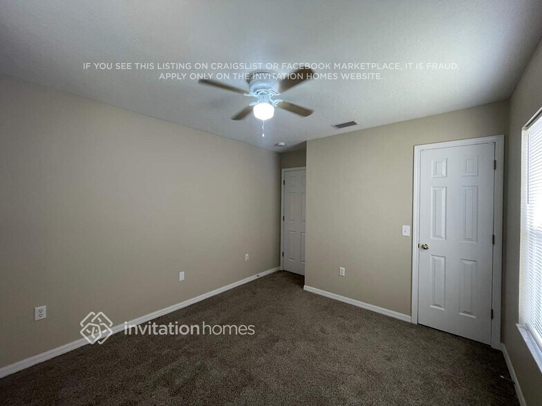 Building Photo - 10415 Frog Pond Dr