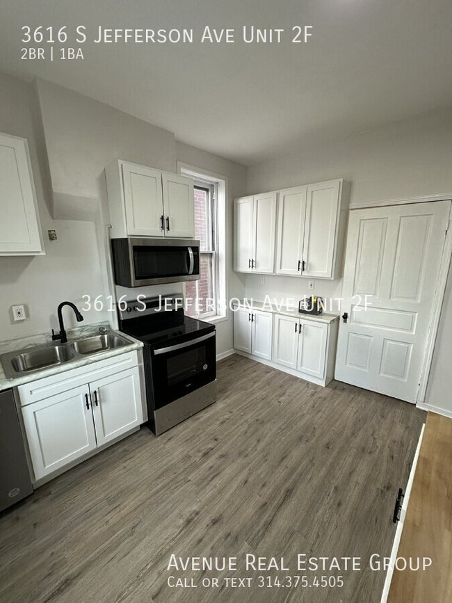 Building Photo - Spacious 2-Bedroom 1-Bathroom in Saint Lou...