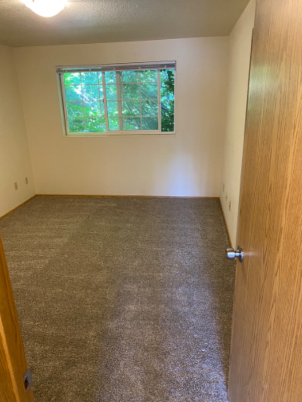 Building Photo - 1228 E 1st Ave