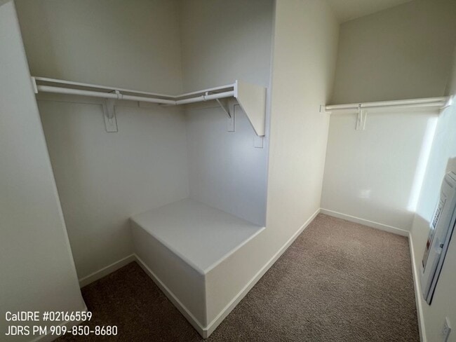 Building Photo - Price Lowered! Rancho Cucamonga 3 Bedroom Condo