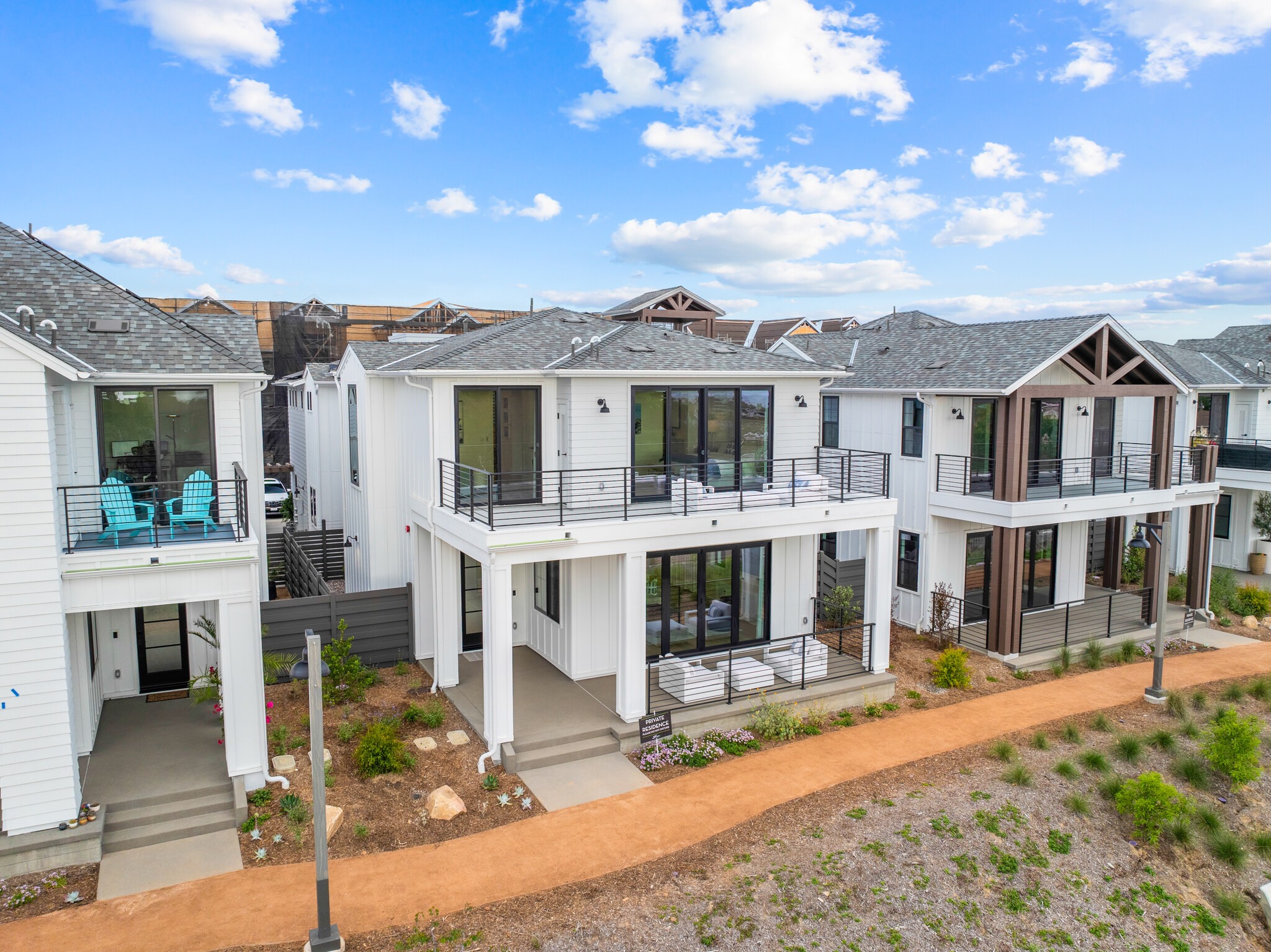 Building Photo - 1260 Molara Ln