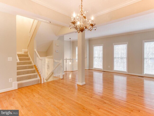 Building Photo - 43802 Bent Creek Terrace