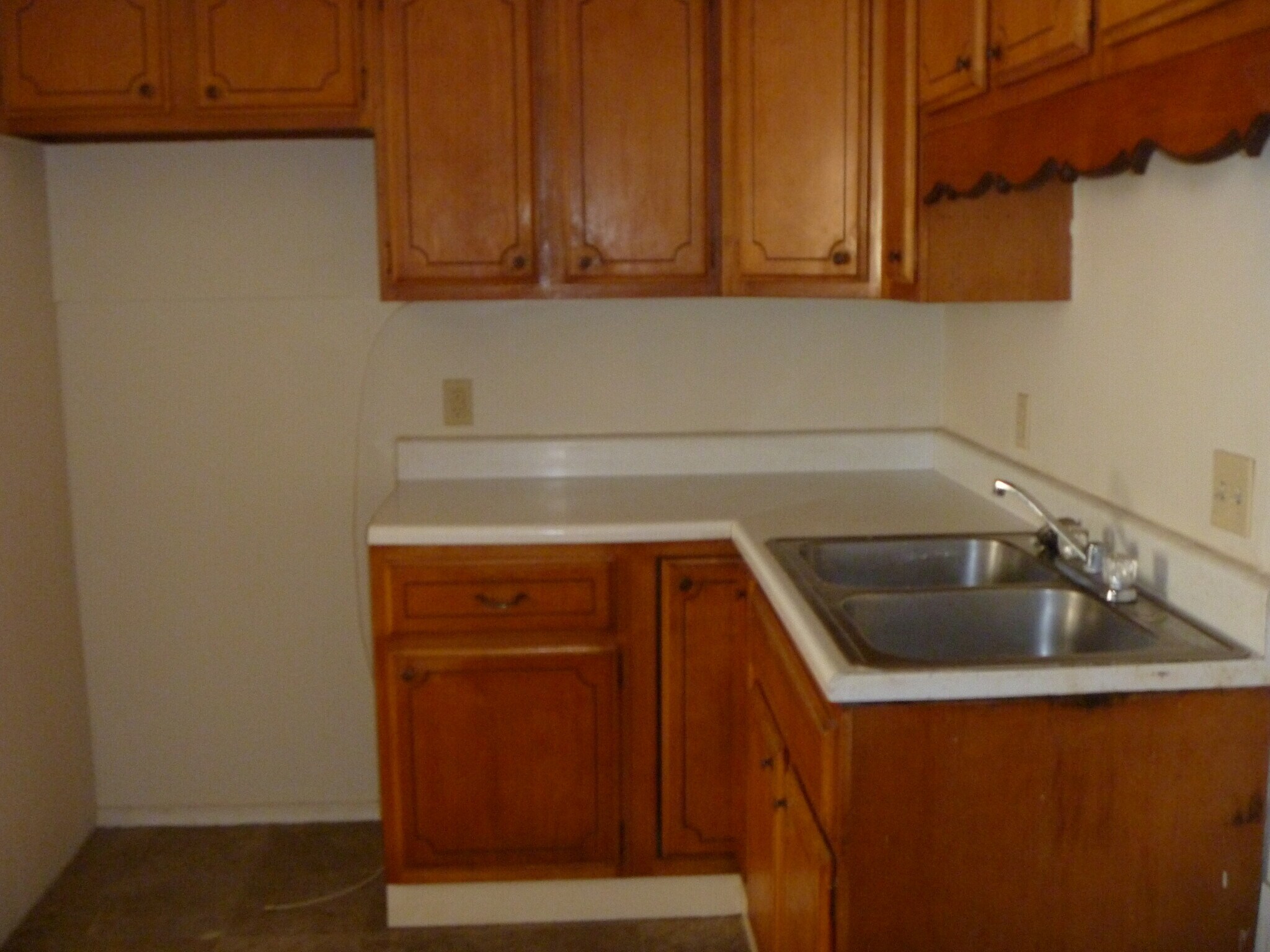 Building Photo - 1006 E Grant St