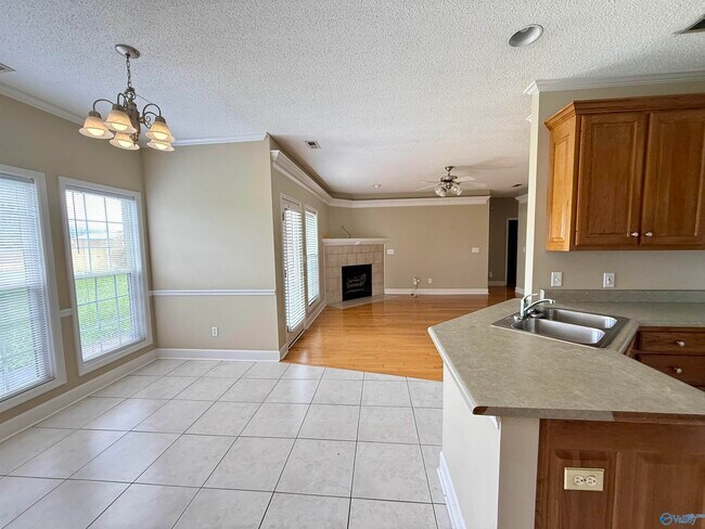 Building Photo - 108 N Star Dr