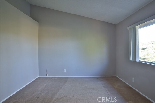 Building Photo - 176 Cll Renata