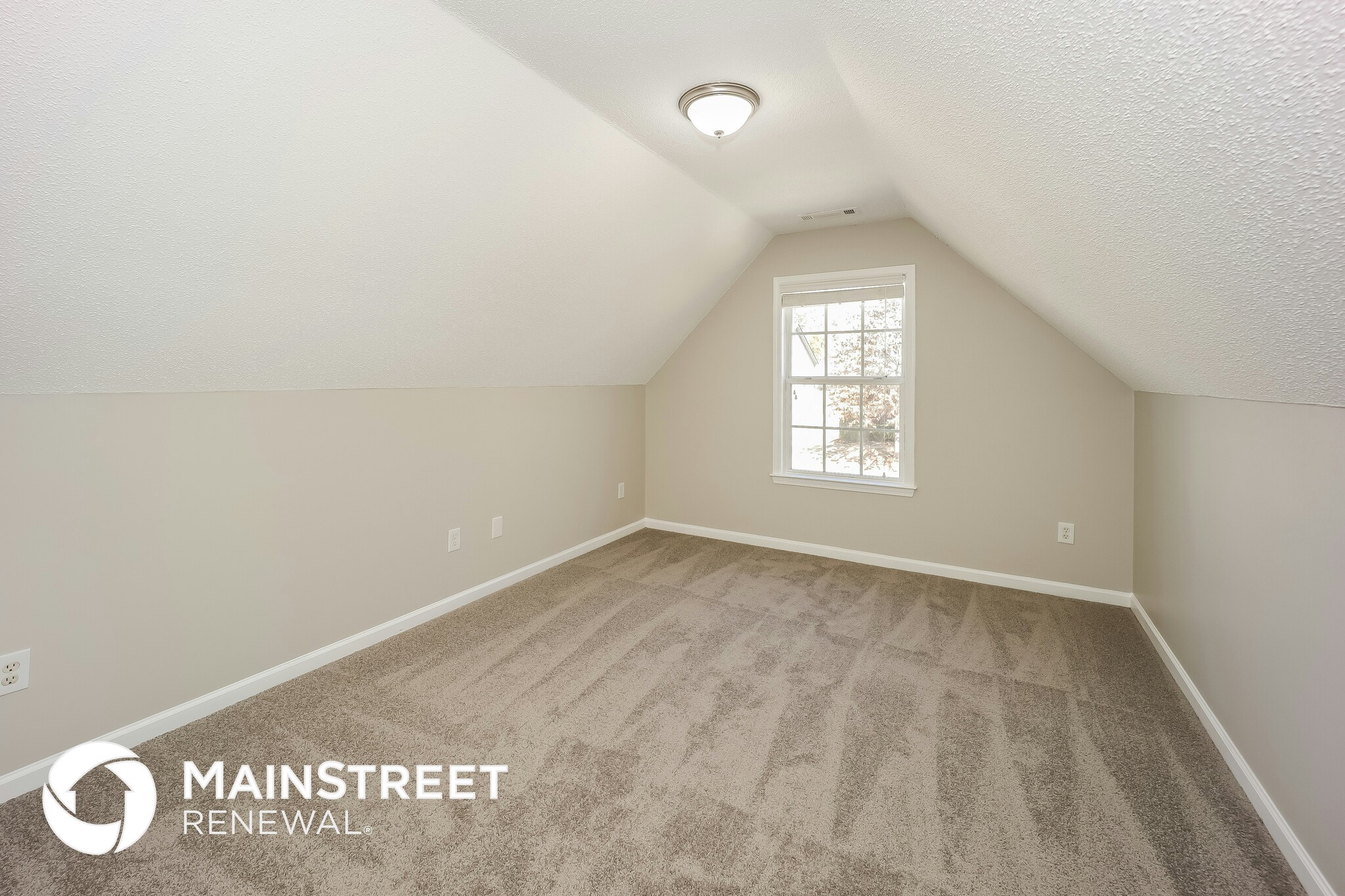 Building Photo - 54 Pacific Ave