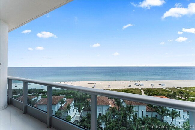 Building Photo - 5959 Collins Ave
