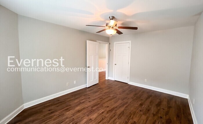 Building Photo - 5344 Roosevelt Rd