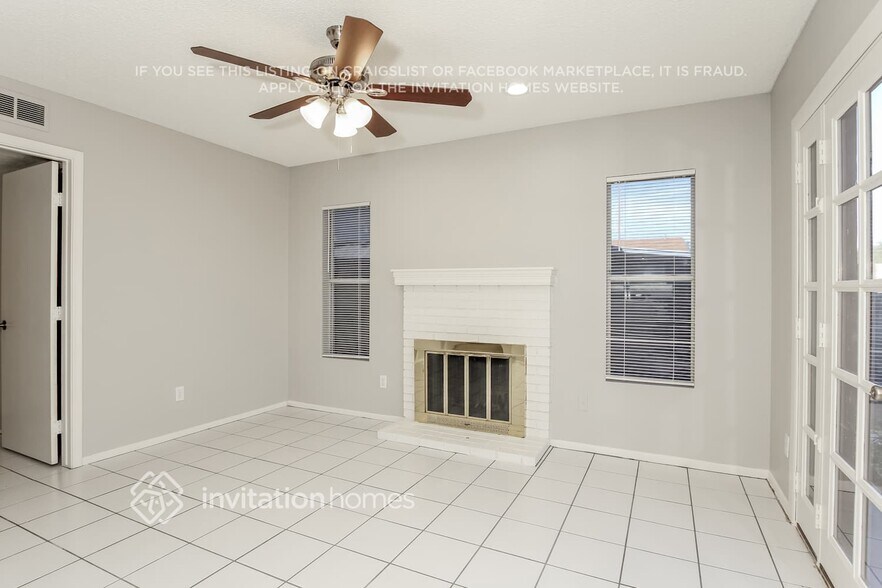 Building Photo - 3602 W Camino Real