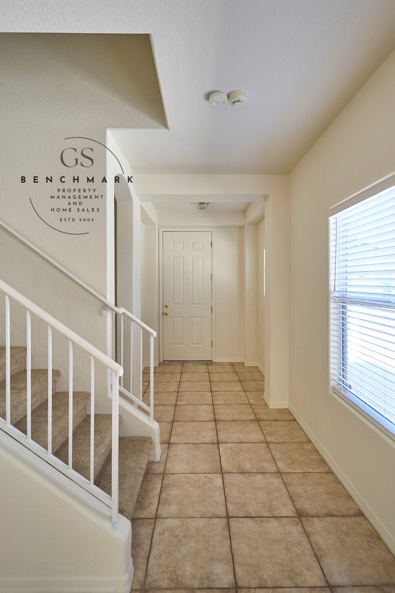 Building Photo - 4211 E Wading Pond Dr