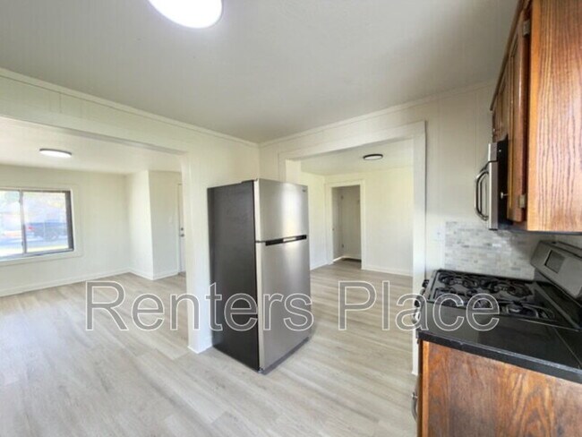 Building Photo - 5736 S Quincy Pl